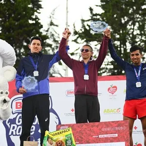 Corredores listos para comenzar la Bimbo Global Race 2026