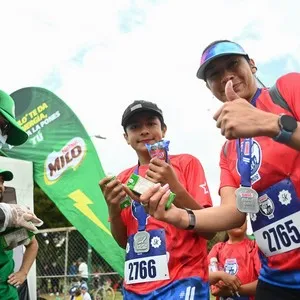 Participantes disfrutando la experiencia de Milo