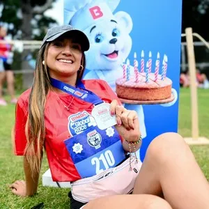 Comunidad de corredores disfrutando la Bimbo Global Race 2026