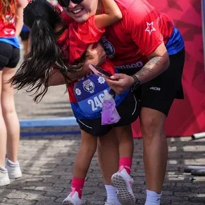 Corredores en acción durante Bimbo Global Race 2026