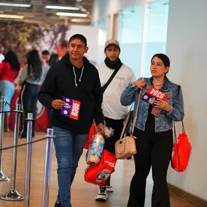 Corredores preparándose para la Bimbo Global Race 2026