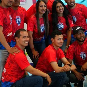 Runners preparándose para correr en la Bimbo Global Race en la Bimbo Global Race 2026