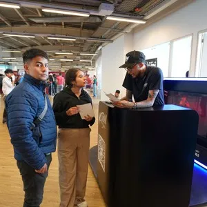 Corredores comenzando la experiencia de la Bimbo Global Race